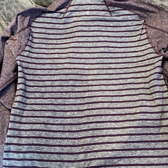 Lululemon Mens Quarter Zip - Picture 2 of 5